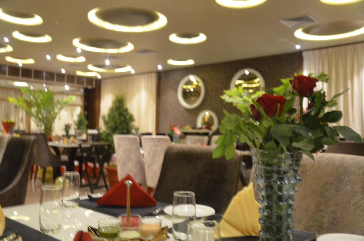 Hotel Prince Viraj جبلبور المظهر الخارجي الصورة
