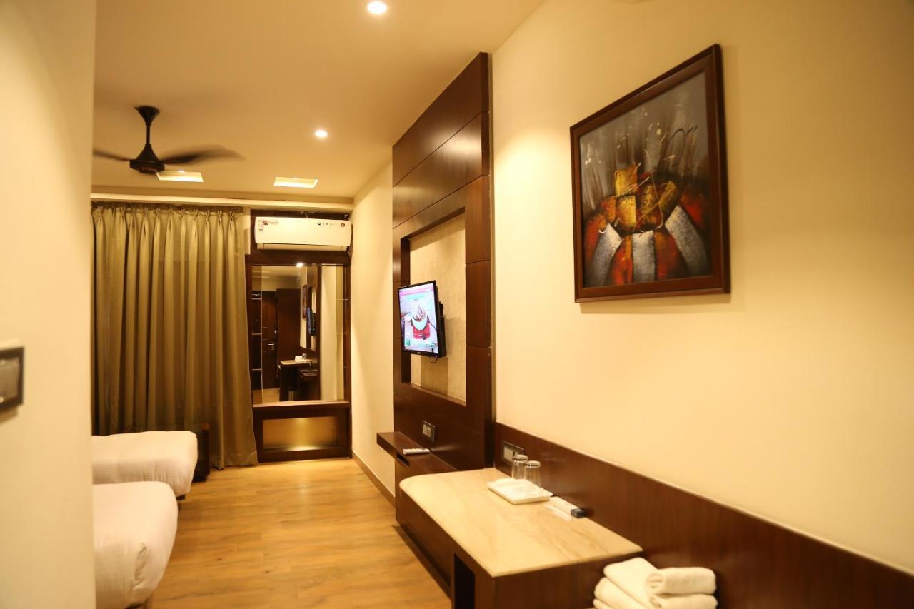 Hotel Prince Viraj جبلبور المظهر الخارجي الصورة